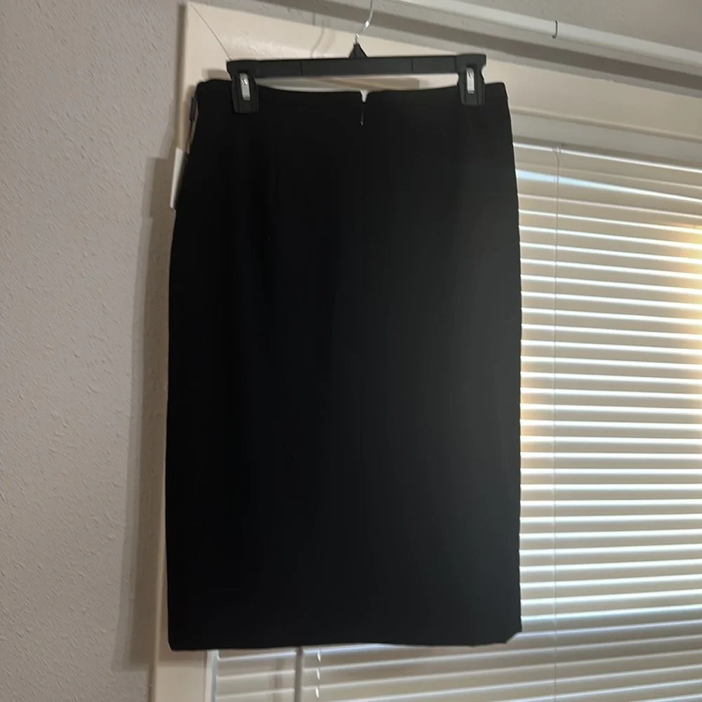 Calvin Klein skirt NWT - Picture 2 of 4